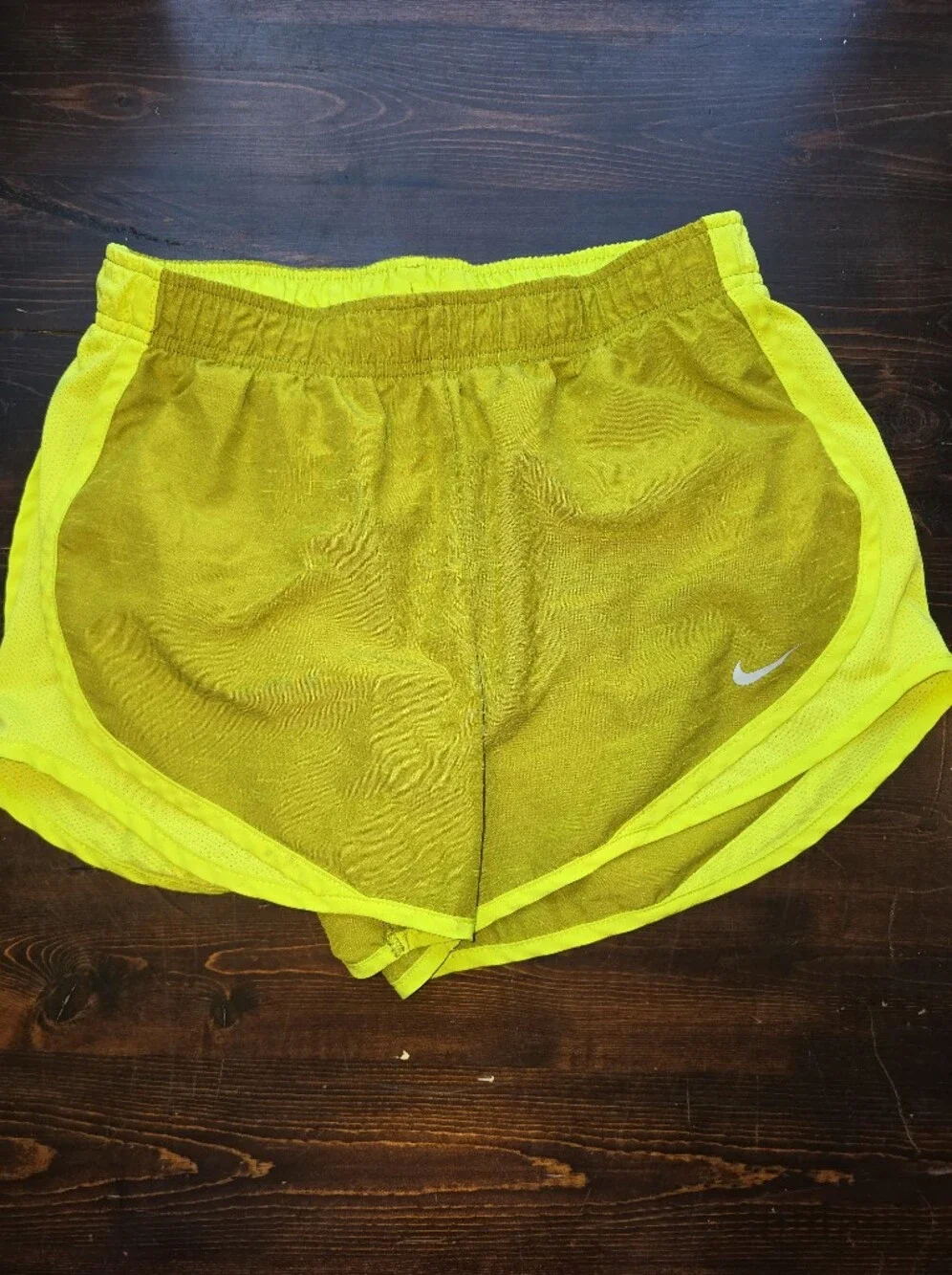 Nike Women’s Dri-FIT Tempo Running Shorts Neon Yellow Lime | Size Small
